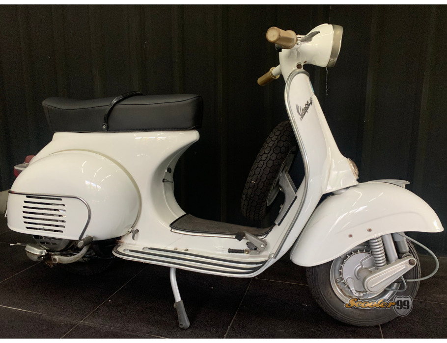 VESPA Scooter Piaggio White 150cc with Sidecar 